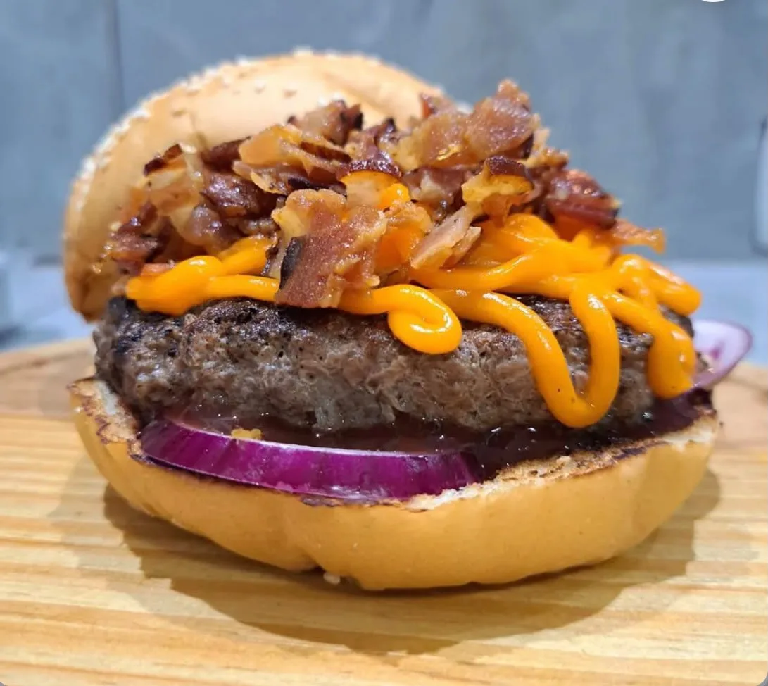 CHEDDAR BURGUER
